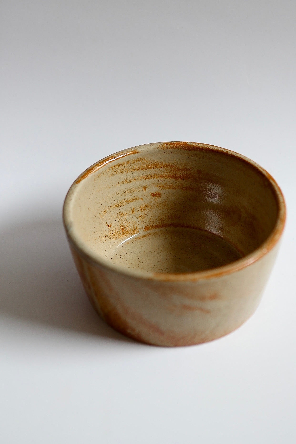 Straight Rim Bowl