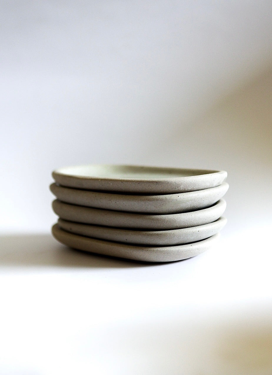 Petite Oval Dish