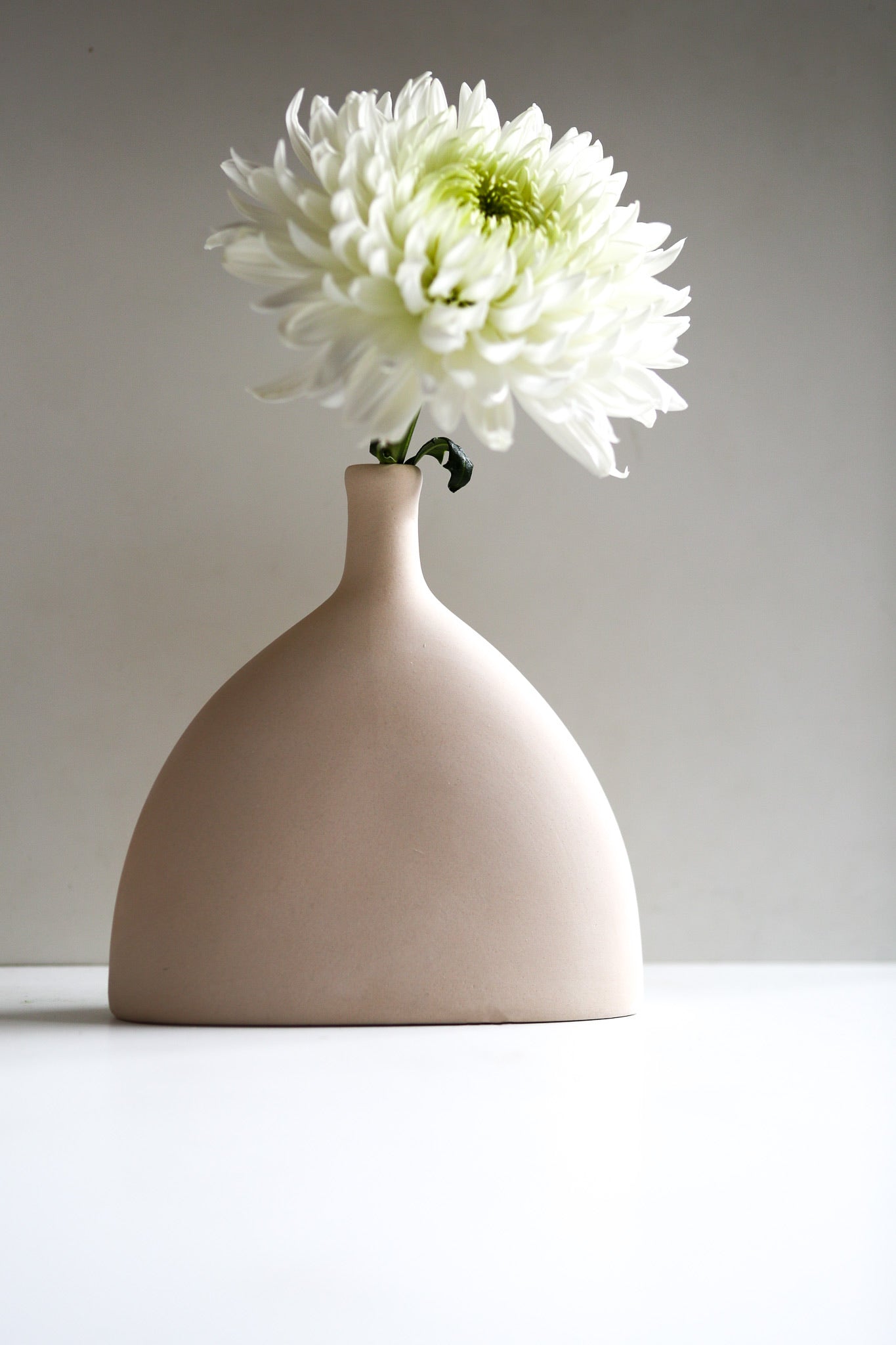 Ceramic vase (Dome)