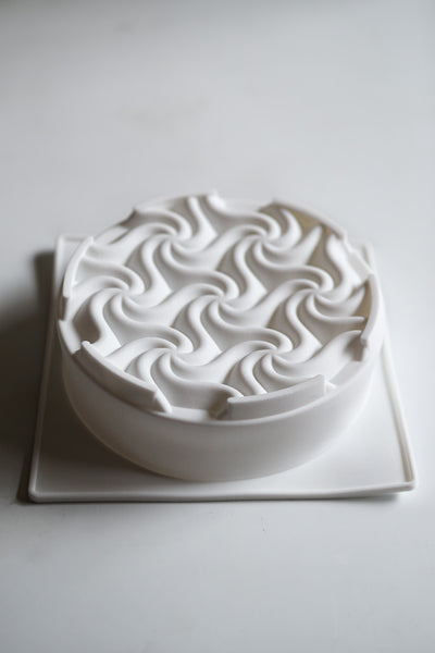 Wavy mousse cake mold