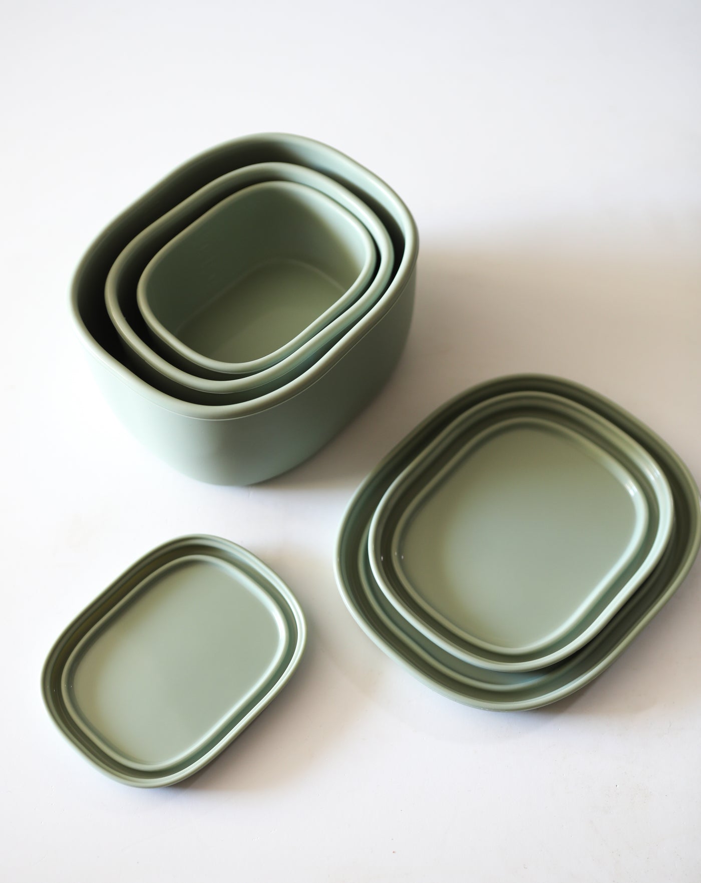 Eco friendly silicone food container - set of 3