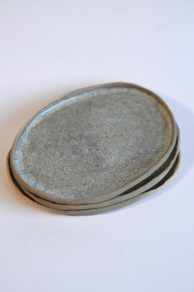 Pebble Plates