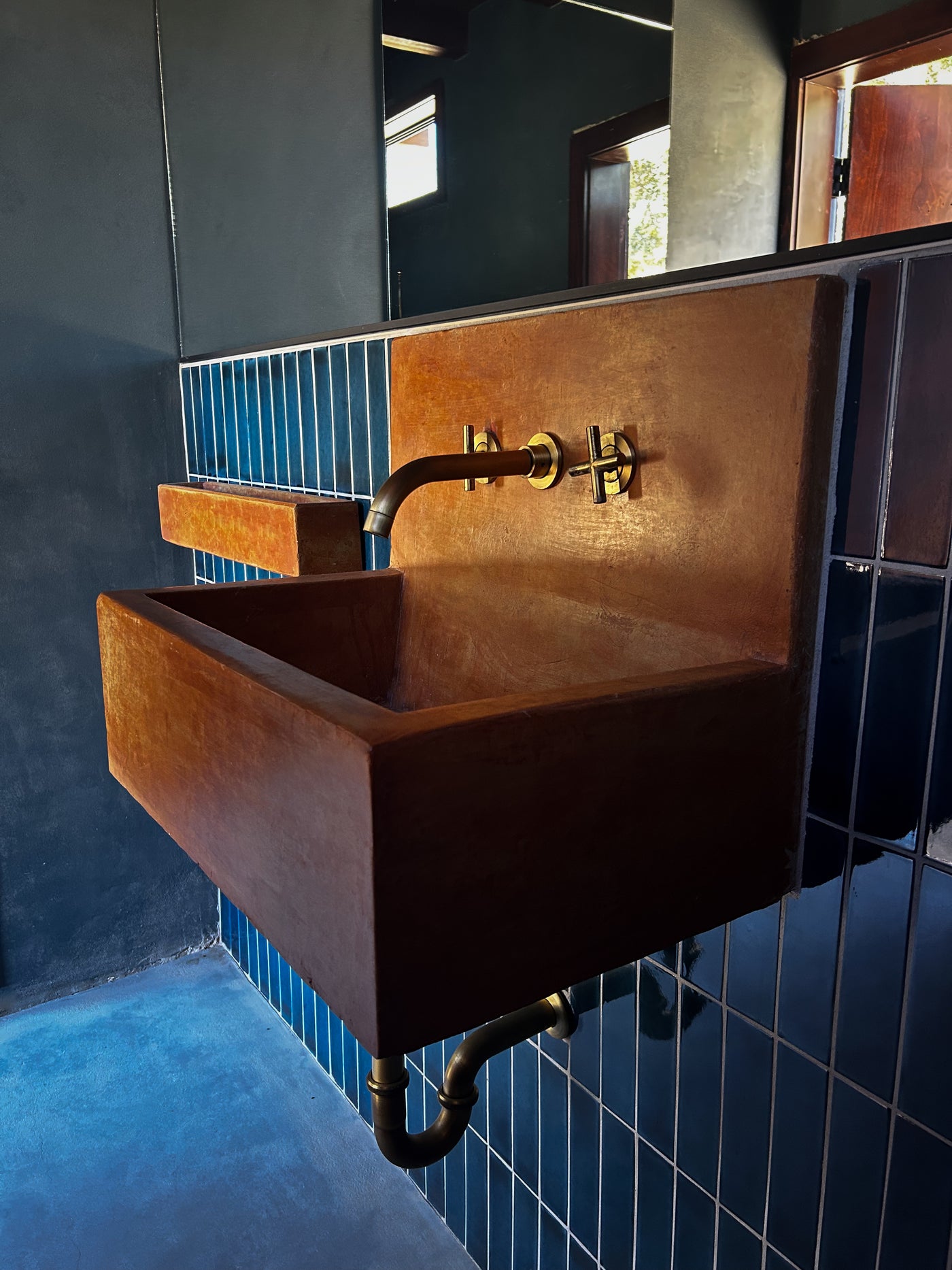 Wall Hung Sink in Terracotta