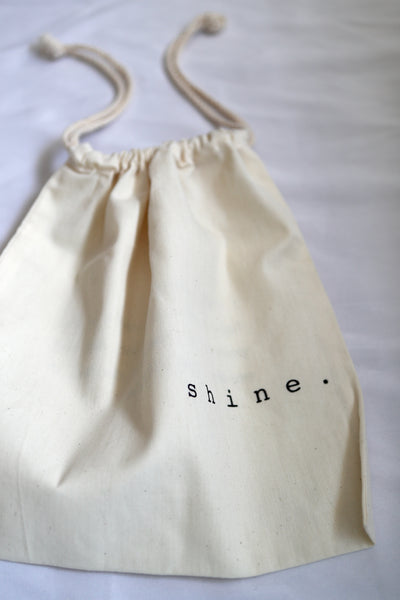 Shine linen pouches