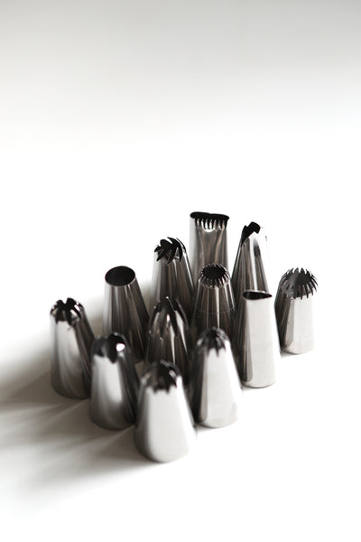 Baker’s essential - 12-pcs piping tips